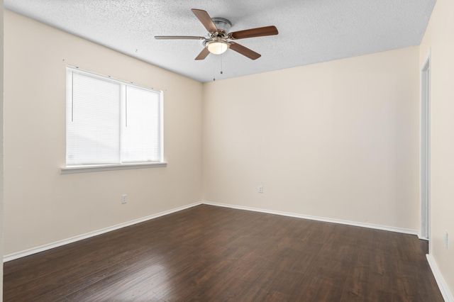 2806 Live Oak DR, Copperas Cove, TX 76522