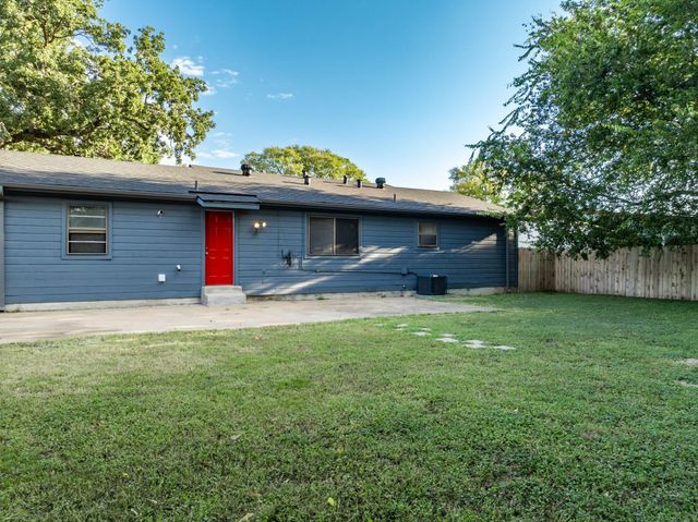2806 Live Oak DR, Copperas Cove, TX 76522