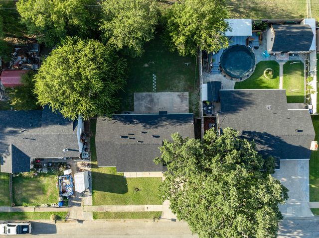 2806 Live Oak DR, Copperas Cove, TX 76522