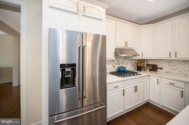 54 LIGHTFOOT DR, Stafford, VA 22554