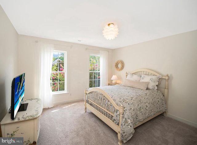 54 LIGHTFOOT DR, Stafford, VA 22554