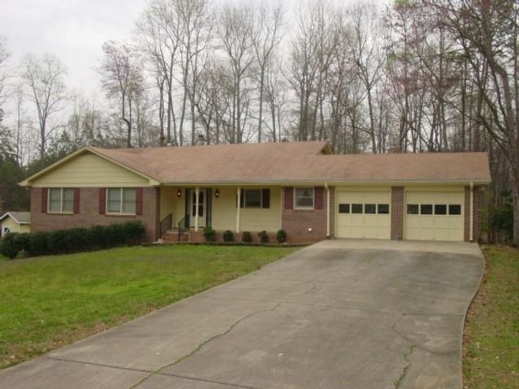 220 Lantern Ridge Court, Alpharetta, GA 30009