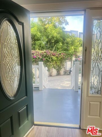 2343 Ocean View Avenue, Los Angeles, CA 90057