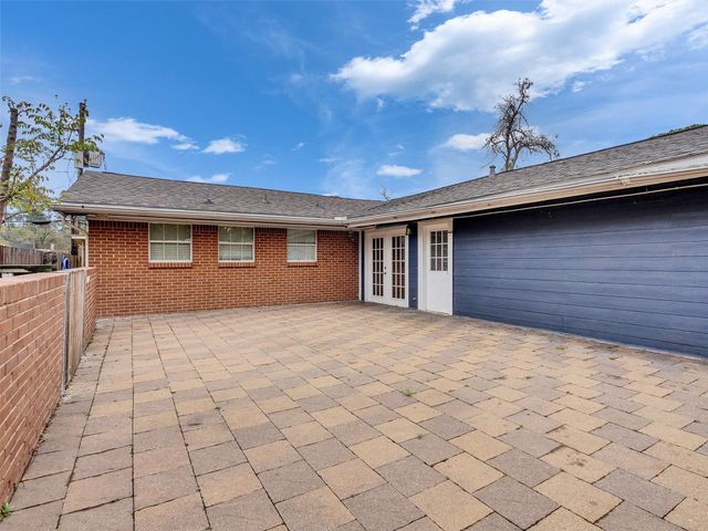 1630 Hollow Hook Road, Houston, TX 77080