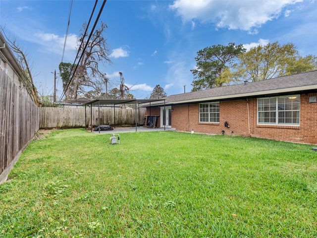 1630 Hollow Hook Road, Houston, TX 77080