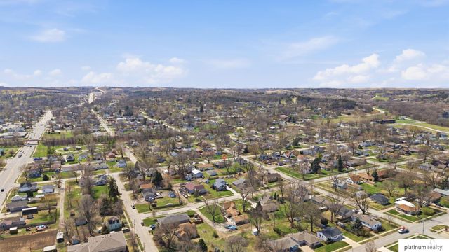 2052 Park Street, Blair, NE 68008