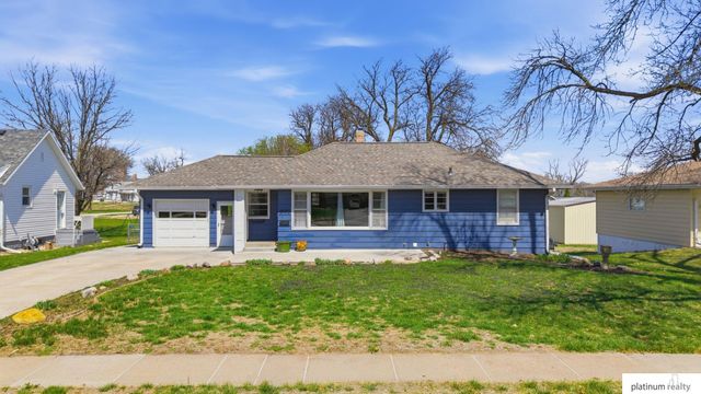2052 Park Street, Blair, NE 68008