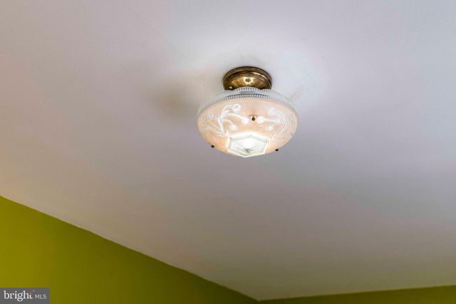 329 LYCEUM AVE, Philadelphia, PA 19128