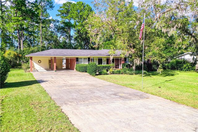 118 Pinehurst Drive, Blackshear, GA 31516