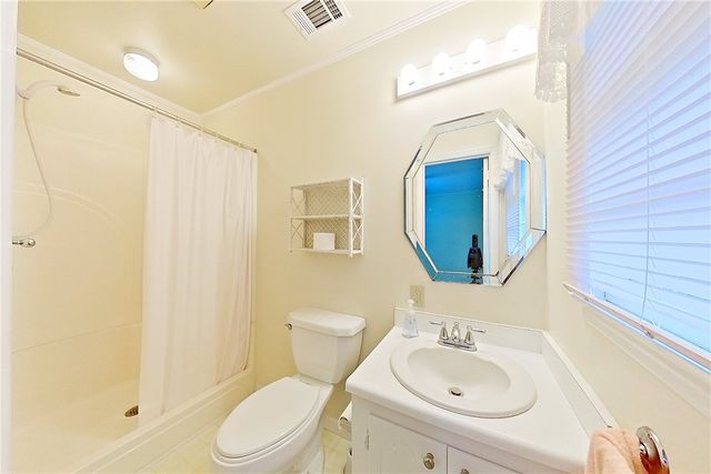 118 Pinehurst Drive, Blackshear, GA 31516