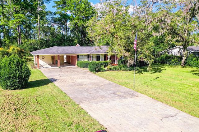 118 Pinehurst Drive, Blackshear, GA 31516