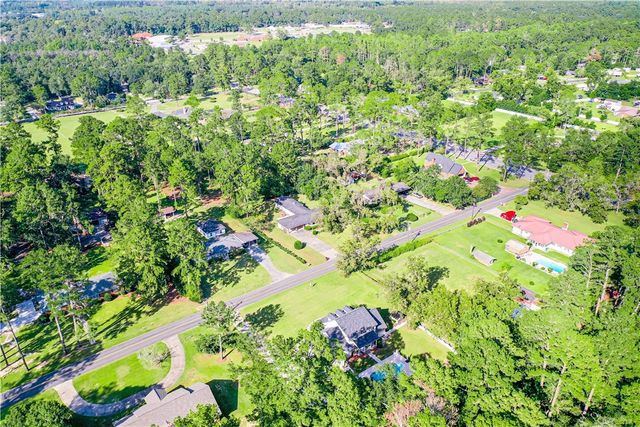 118 Pinehurst Drive, Blackshear, GA 31516