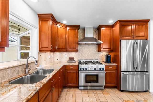 17042 Friml Lane, Huntington Beach, CA 92649