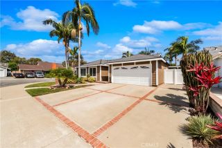 17042 Friml Lane, Huntington Beach, CA 92649