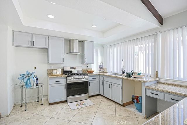 115 S La Paz, Anaheim, CA 92807