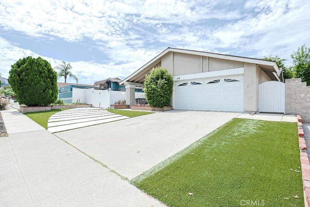 115 S La Paz, Anaheim, CA 92807 — photo 2