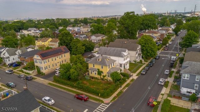 714 Chandler Ave, Linden City, NJ 07036