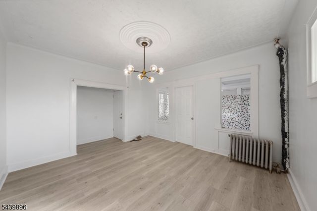 714 Chandler Ave, Linden City, NJ 07036