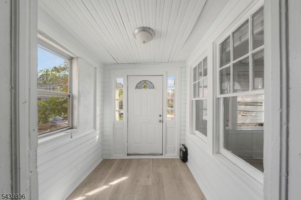 714 Chandler Ave, Linden City, NJ 07036 — photo 2