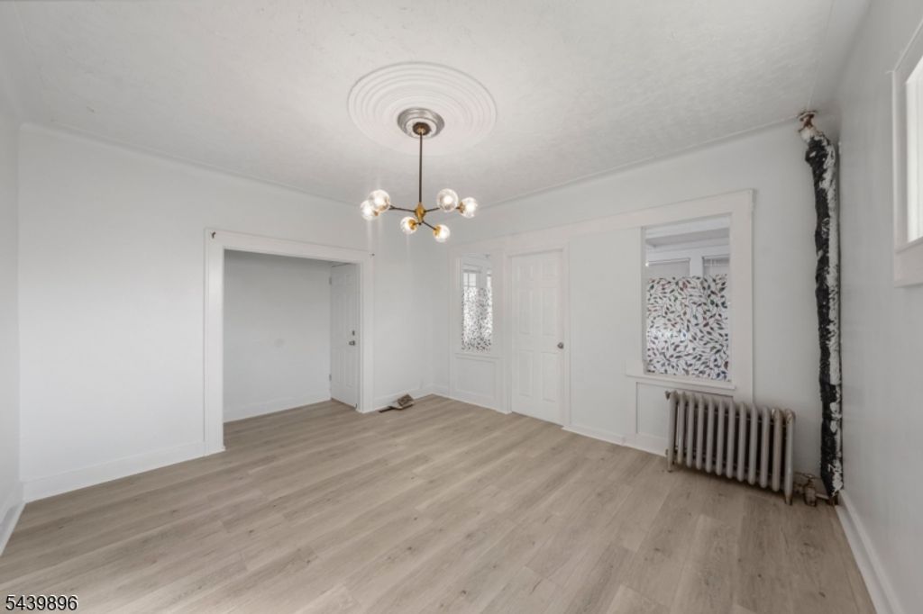 714 Chandler Ave, Linden City, NJ 07036 — photo 4