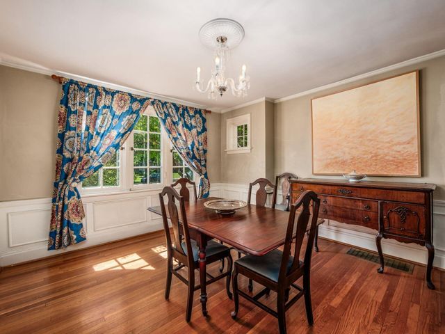 2424 Sherwood Road, Bexley, OH 43209