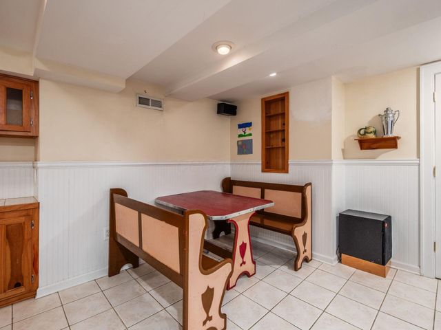 2424 Sherwood Road, Bexley, OH 43209