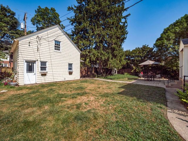 2424 Sherwood Road, Bexley, OH 43209