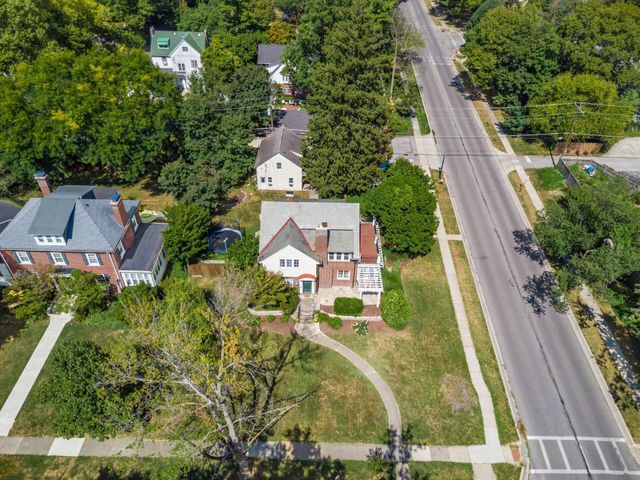 2424 Sherwood Road, Bexley, OH 43209