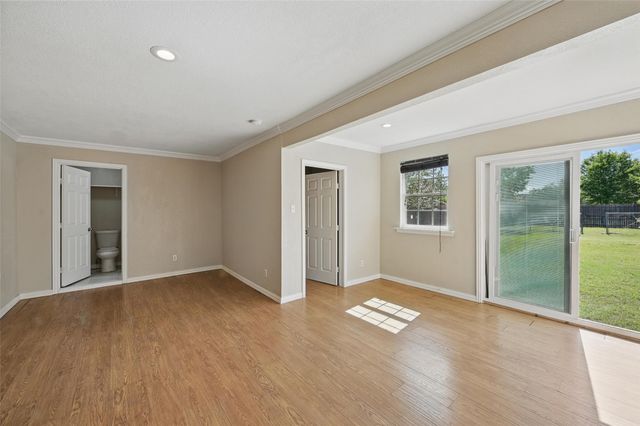 5605 Santa Fe Trail, Haltom City, TX 76148