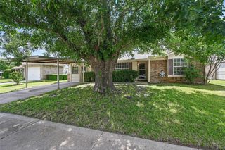 5605 Santa Fe Trail, Haltom City, TX 76148