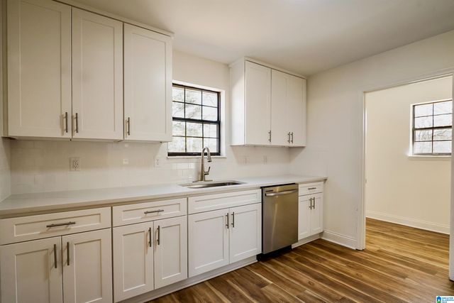 3722 PARKWOOD ROAD, Bessemer, AL 35022