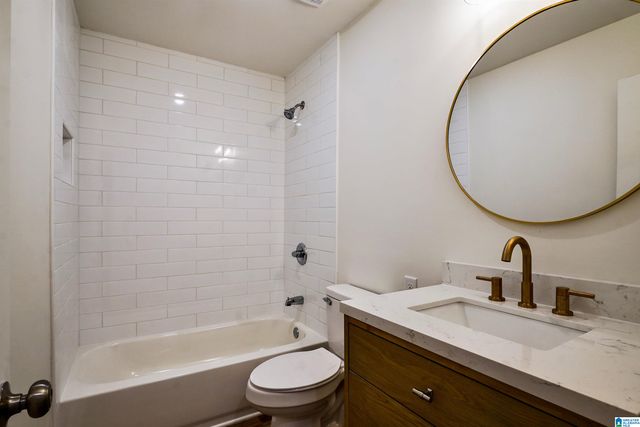 3722 PARKWOOD ROAD, Bessemer, AL 35022