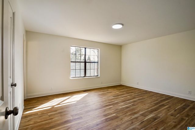 3722 PARKWOOD ROAD, Bessemer, AL 35022