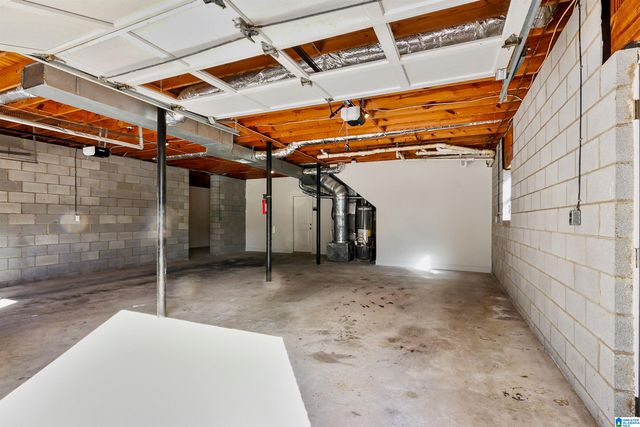 3722 PARKWOOD ROAD, Bessemer, AL 35022