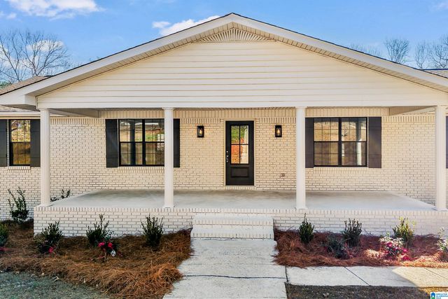 3722 PARKWOOD ROAD, Bessemer, AL 35022