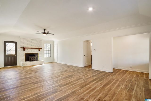 3722 PARKWOOD ROAD, Bessemer, AL 35022