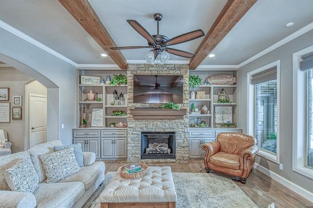 4504 Canonbury Circle, Norman, OK 73072