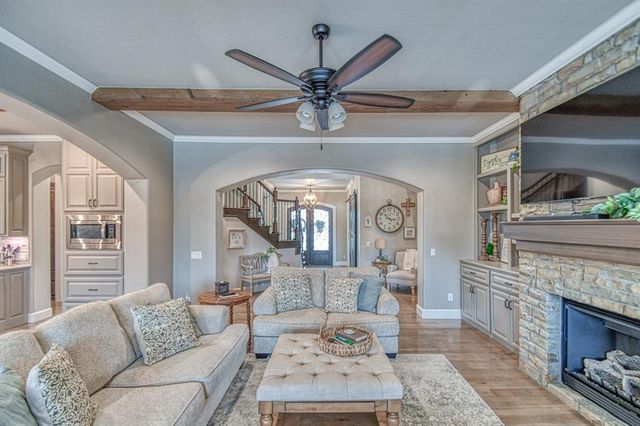 4504 Canonbury Circle, Norman, OK 73072