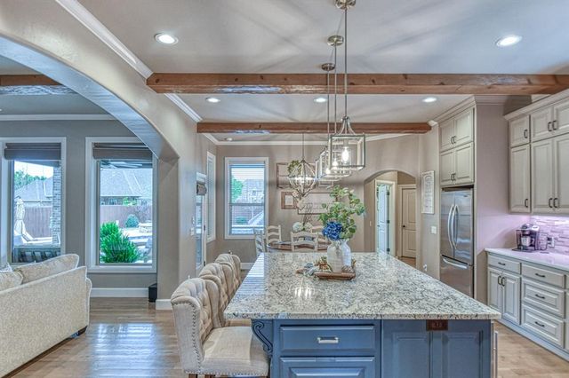 4504 Canonbury Circle, Norman, OK 73072