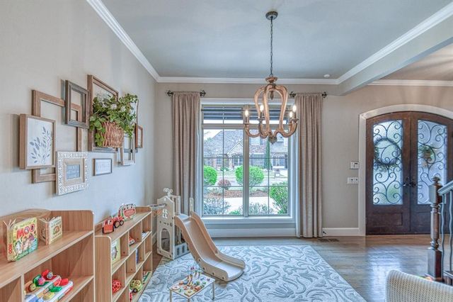 4504 Canonbury Circle, Norman, OK 73072