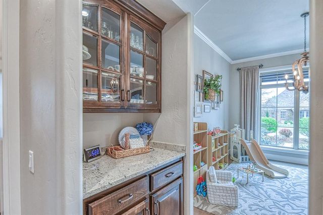 4504 Canonbury Circle, Norman, OK 73072