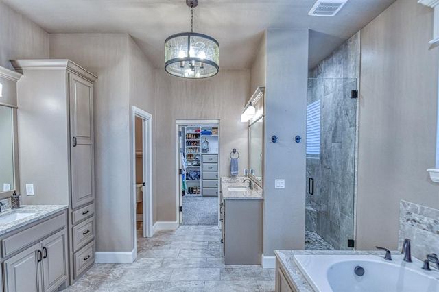 4504 Canonbury Circle, Norman, OK 73072