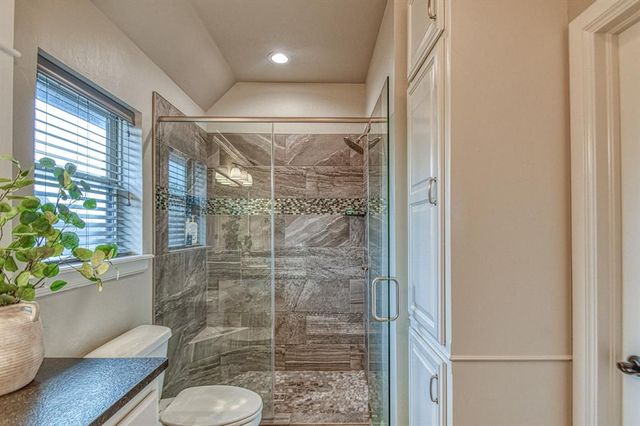 4504 Canonbury Circle, Norman, OK 73072