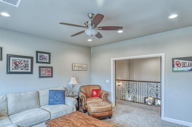 4504 Canonbury Circle, Norman, OK 73072