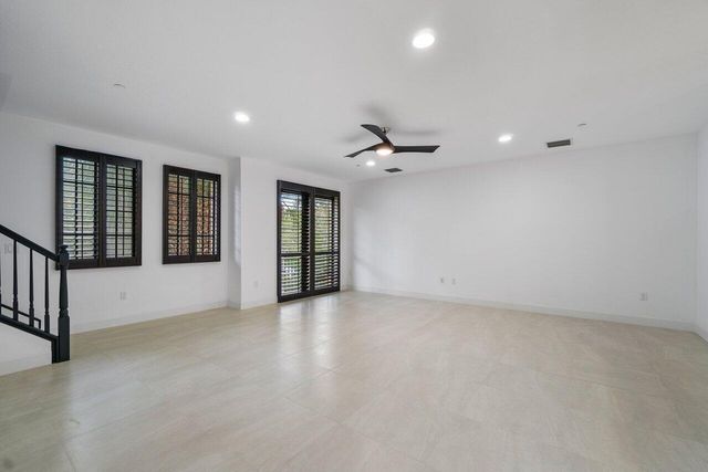 4886 NW 16TH Avenue, Boca Raton, FL 33431