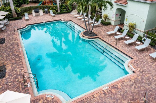 4886 NW 16TH Avenue, Boca Raton, FL 33431