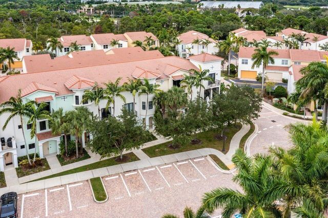 4886 NW 16TH Avenue, Boca Raton, FL 33431