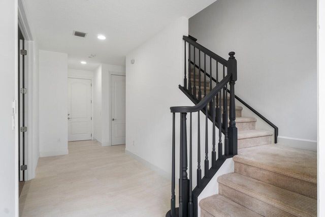 4886 NW 16TH Avenue, Boca Raton, FL 33431