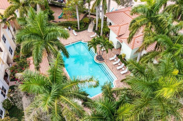 4886 NW 16TH Avenue, Boca Raton, FL 33431