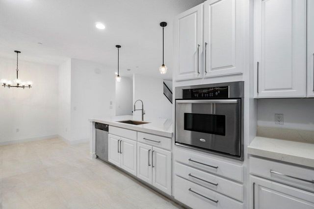 4886 NW 16TH Avenue, Boca Raton, FL 33431
